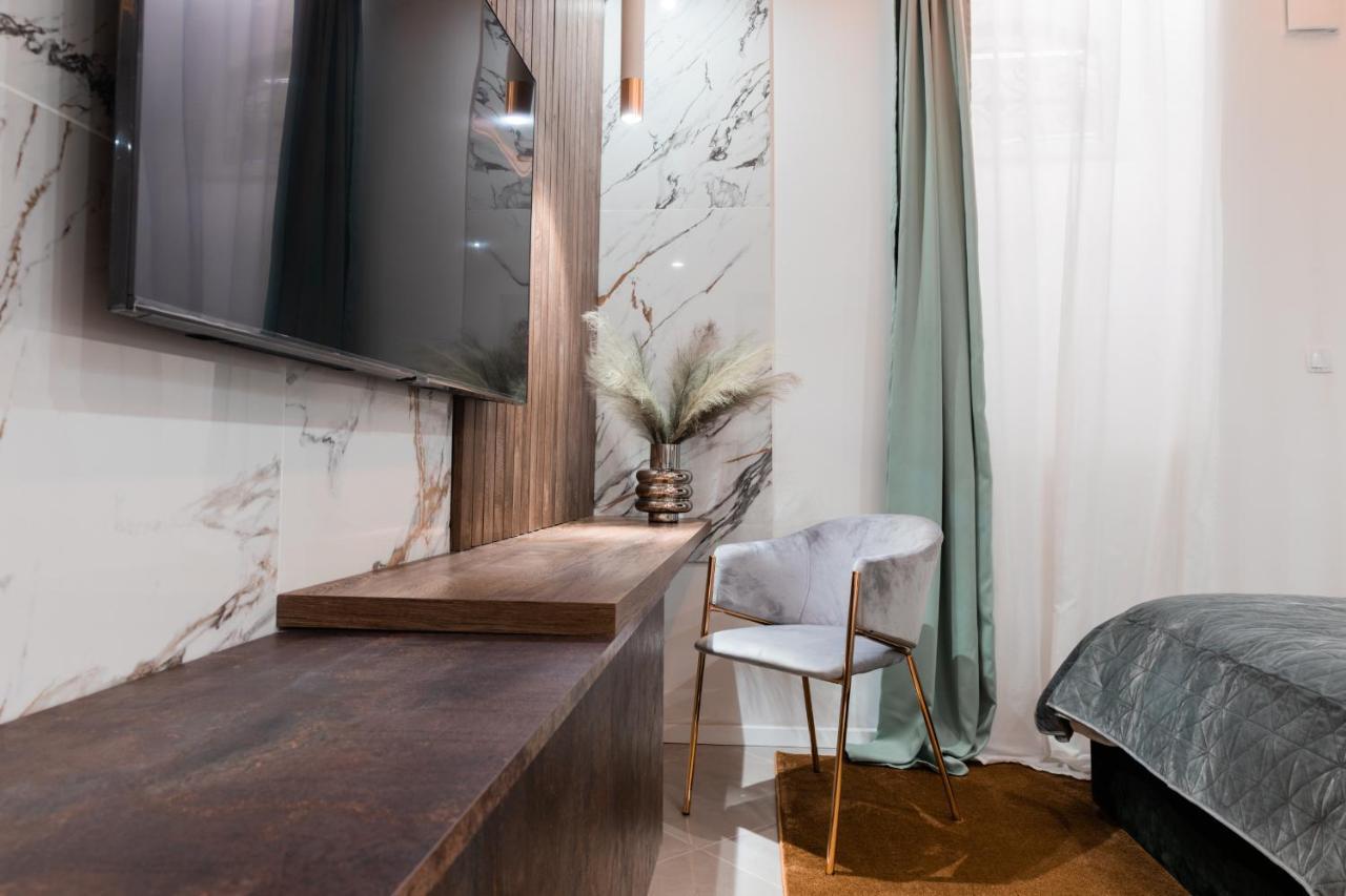 Roberto Boutique Studio Apartman Zagreb Bagian luar foto